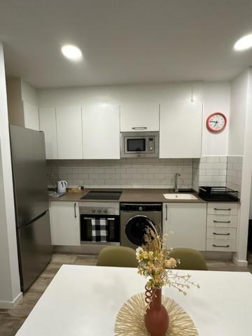 Apartamentos 1240 Benlloch Valencia Exteriör bild