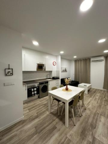 Apartamentos 1240 Benlloch Valencia Exteriör bild